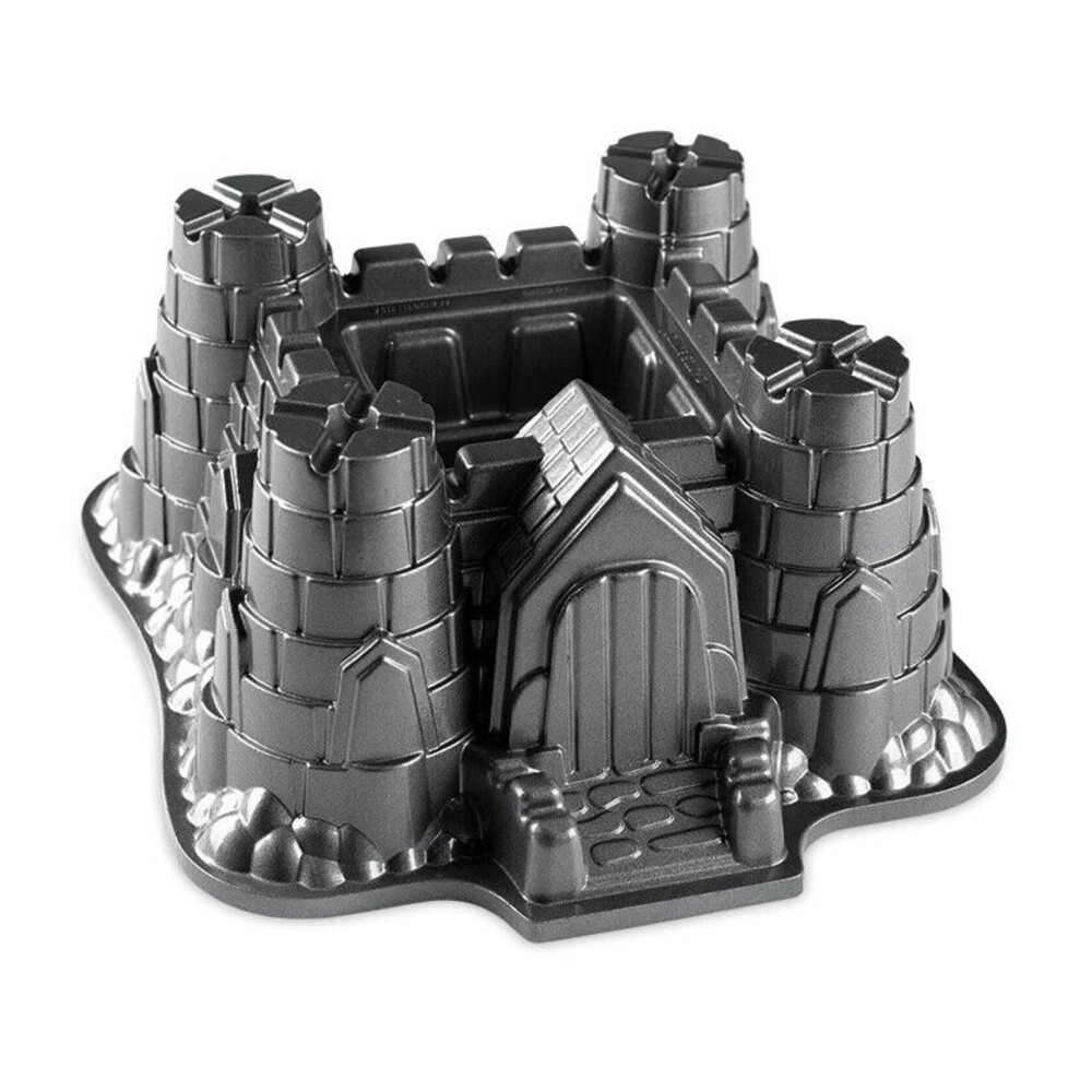 Nordic Ware 10 Cup Castle Bundt Cake Pan Cast Aluminum